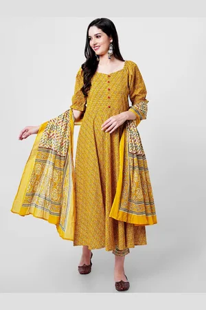 Floral Printed Regular Gotta Patti Pure Cotton Kurta With Trousers & Dupatta